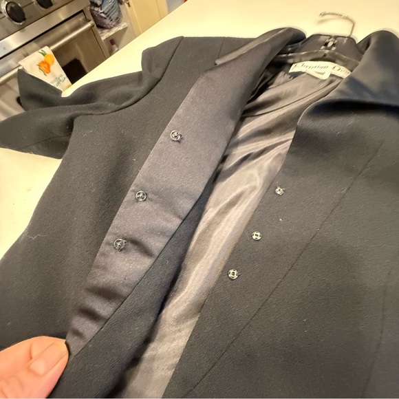 Christian Dior Women’s Black Wool Blazer With Satin Cuffs & Collar Sz 2P - Picture 6 of 16